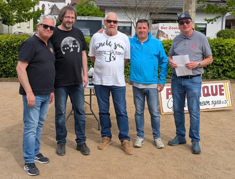 Du betrachtest gerade SV Tell beim Pétanque-Turnier am 03.05.2026 – zwischen Kugeln, Regen und Sonnenstrahlen